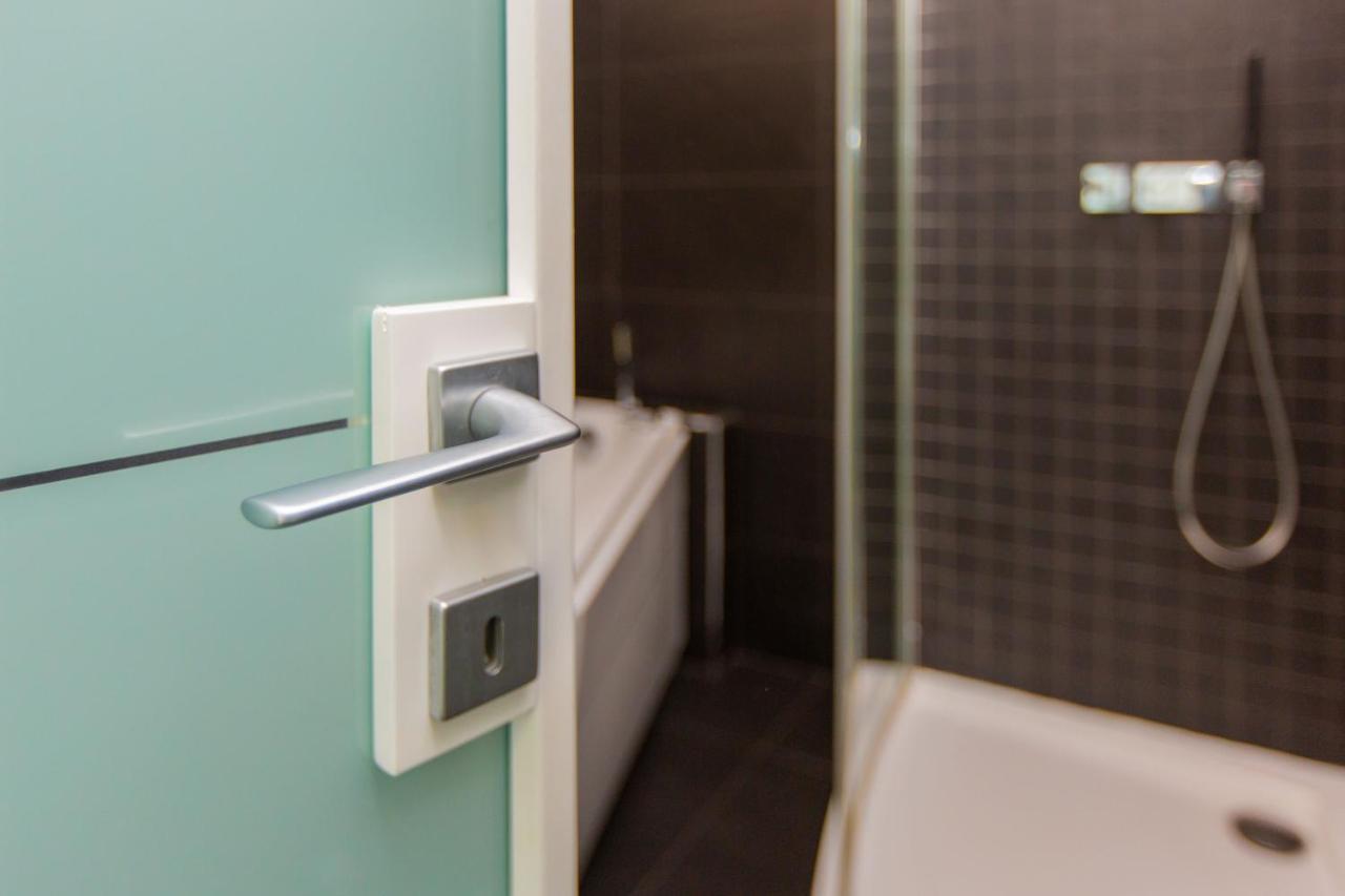 Al 4 Hotell Busto Arsizio Exteriör bild
